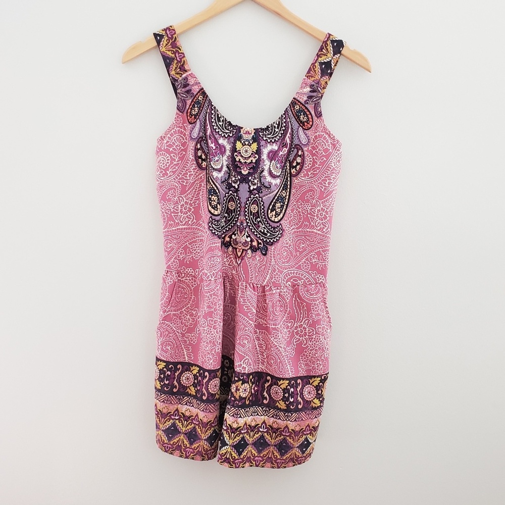 Xhilaration pink paisley romper xsmall